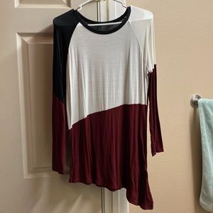 Ten 6 Ten Tri Color Asymmetrical Hem Long Sleeve T Size Medium